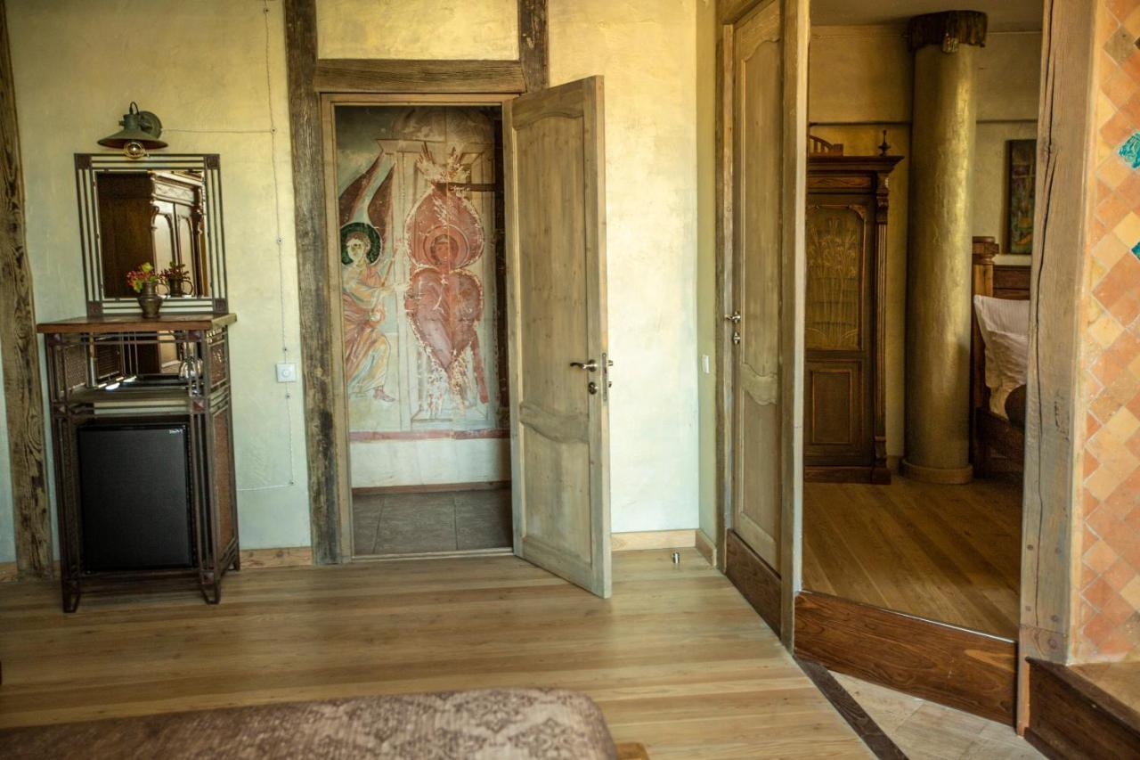 Artists Residence In Тбилиси Экстерьер фото
