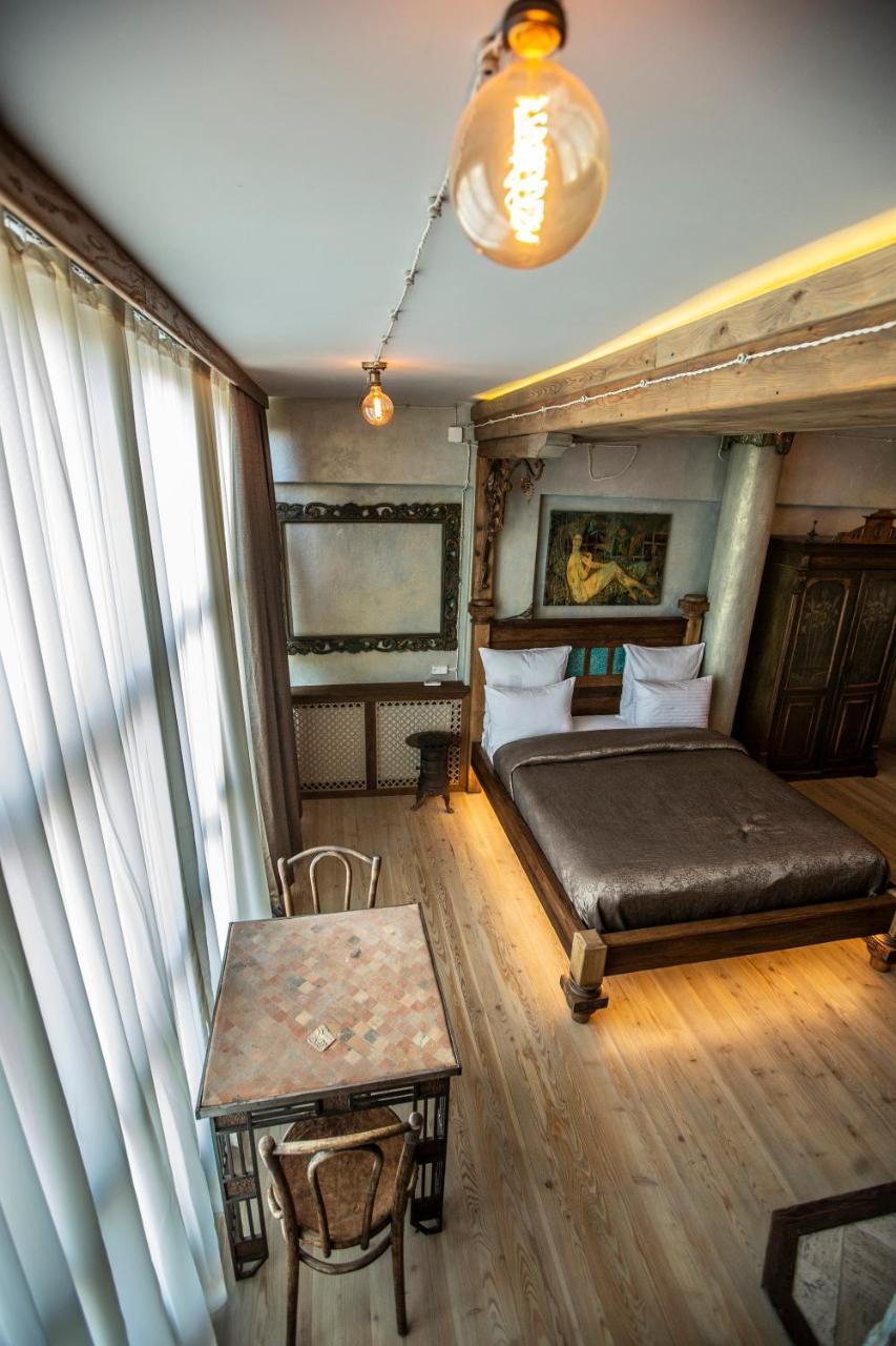 Artists Residence In Тбилиси Экстерьер фото