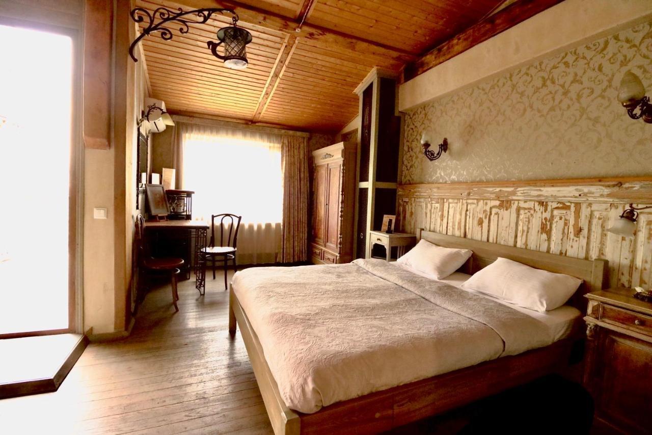 Artists Residence In Тбилиси Экстерьер фото